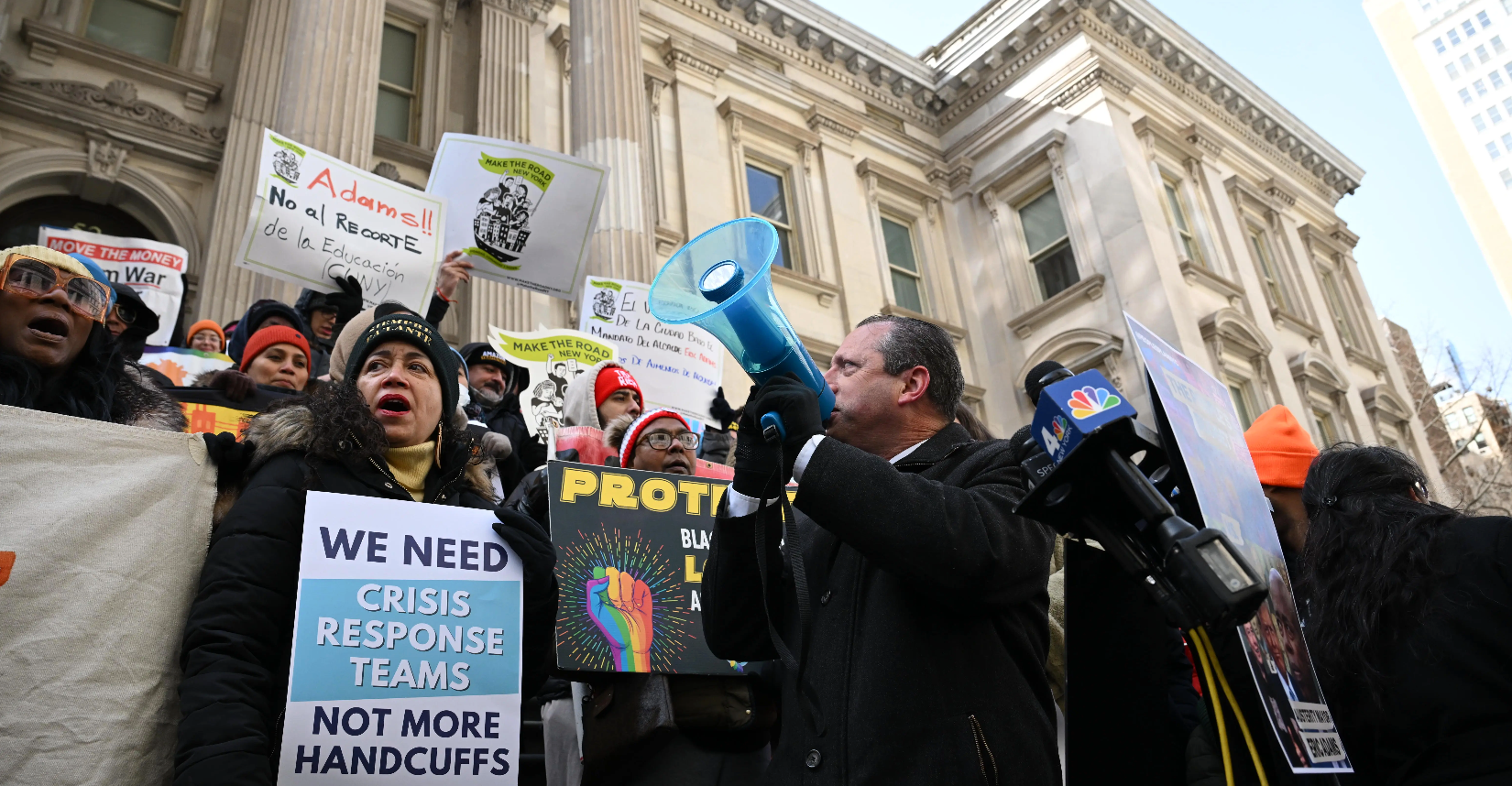 Crisis at City Hall: Lower Manhattan rallygoers say they have no confidence in Mayor Adams, paint bleak picture of government